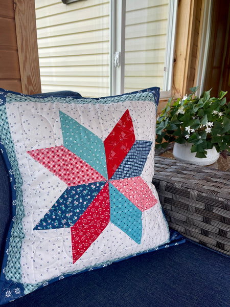 Pillow Palooza!  June Project - Fat Quarter Friends with Lori Holt