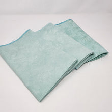 Load image into Gallery viewer, 36 Count Linen - 17&quot; x 27&quot; Luna Moth by BeStitchMe