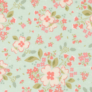 Sunbonnet Pretty Petals Pale Blue by Heather Briggs