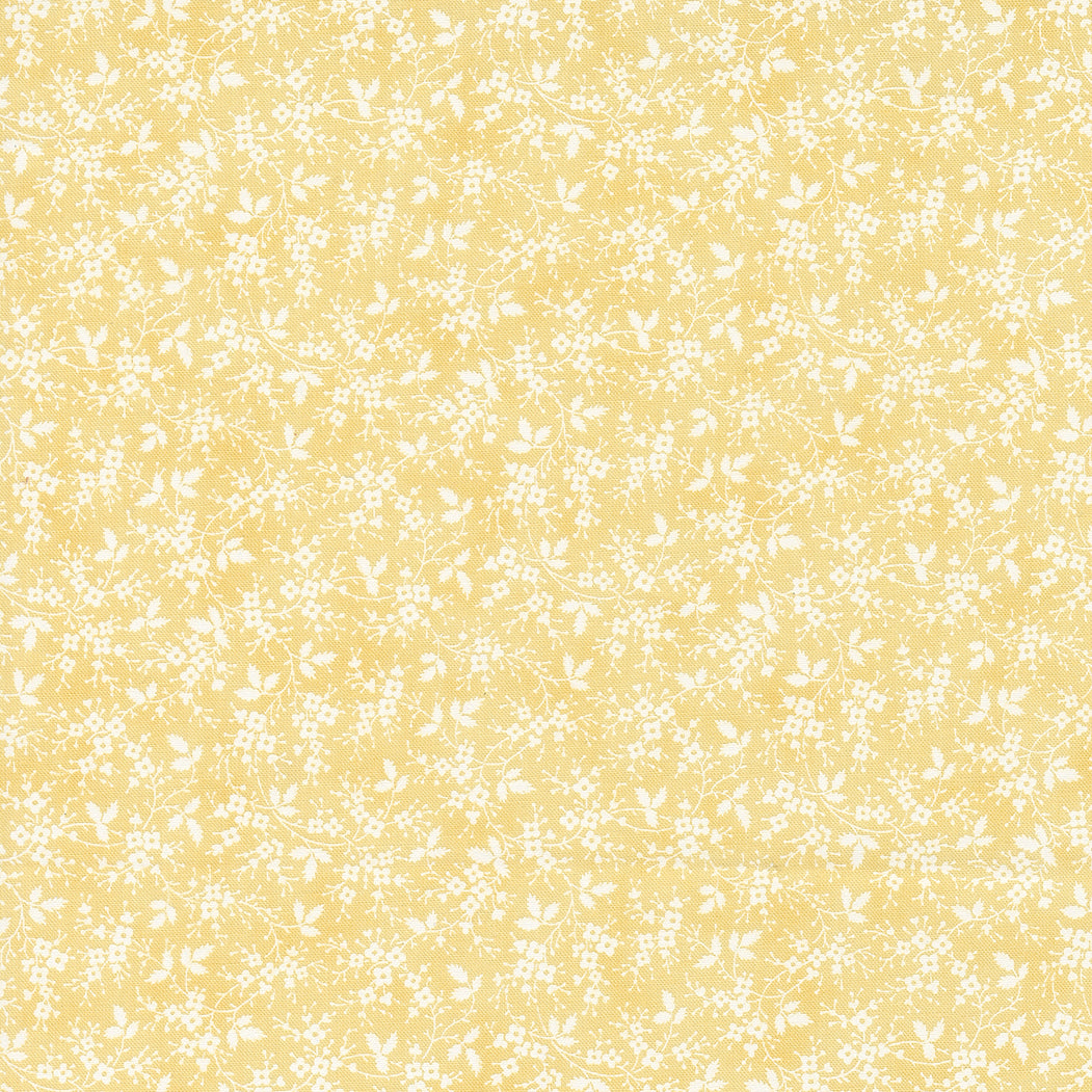 Honeybloom - Flourishing Flowers Ditsy Honey - 3 Sisters