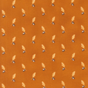 Pumpkin Spice Gatherings Acorn and Oak Pumpkin by Primitive Gatherings