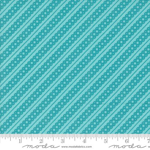 Kitty Christmas - Stripes Icicle by Urban Chiks