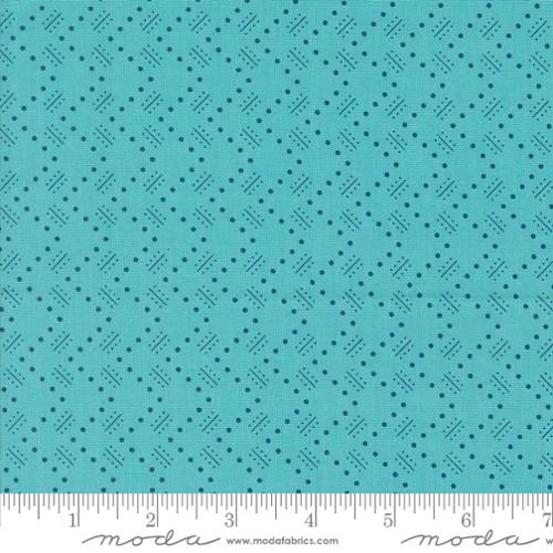 Time and Again Zigzag Blenders Aqua by Linzee McCray