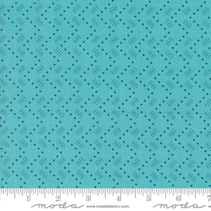 Time and Again Zigzag Blenders Aqua by Linzee McCray