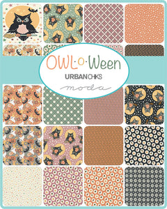 Owl-o-Ween - 10" Stacker (Layer Cake) by Urban Chiks