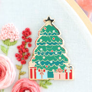 Needle Minder - Christmas Tree by Beverly McCullough