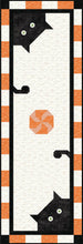Load image into Gallery viewer, RESERVATION - 2027 Table Runner Kit of the Month Club by Riley Blake Designs