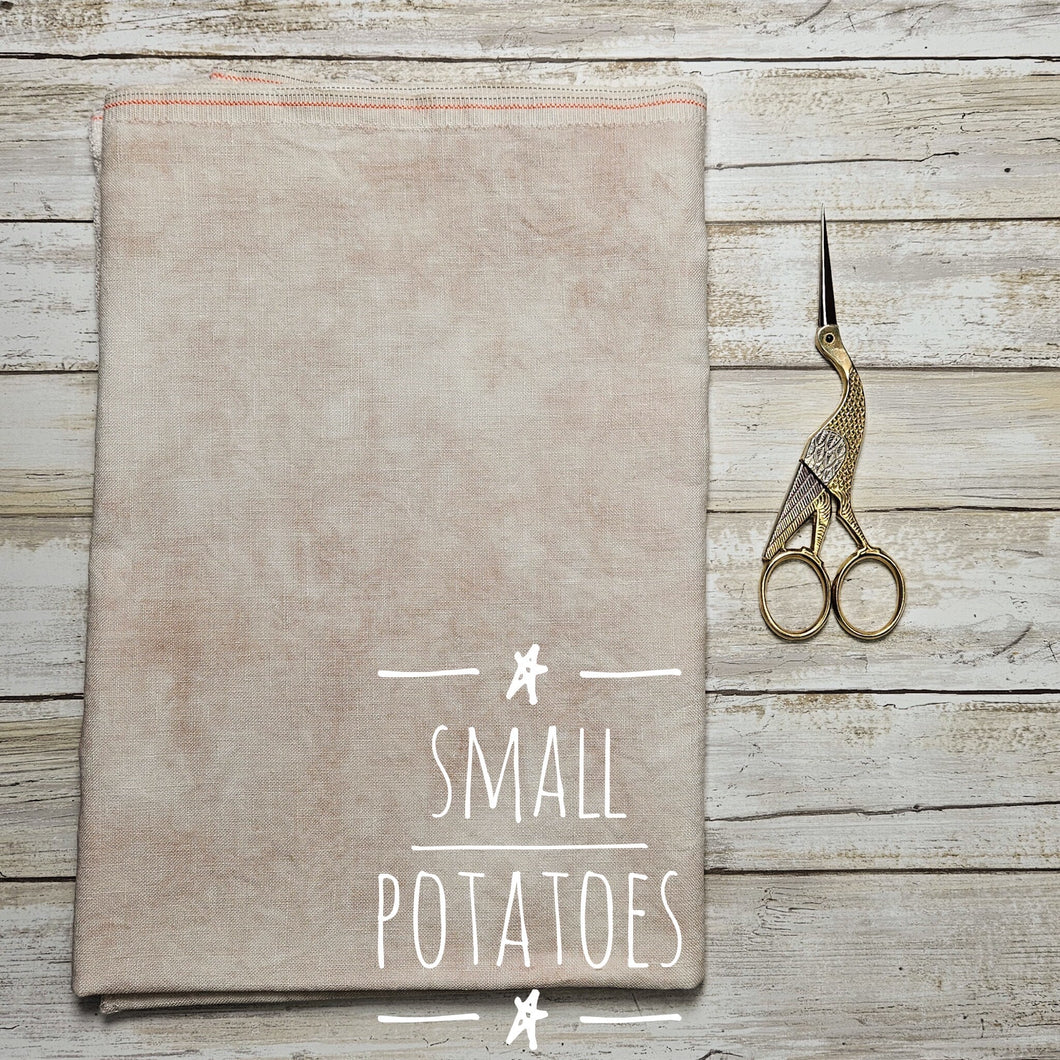 36 Count Linen - Small Potatoes Fat Quarter by Lapin Loops