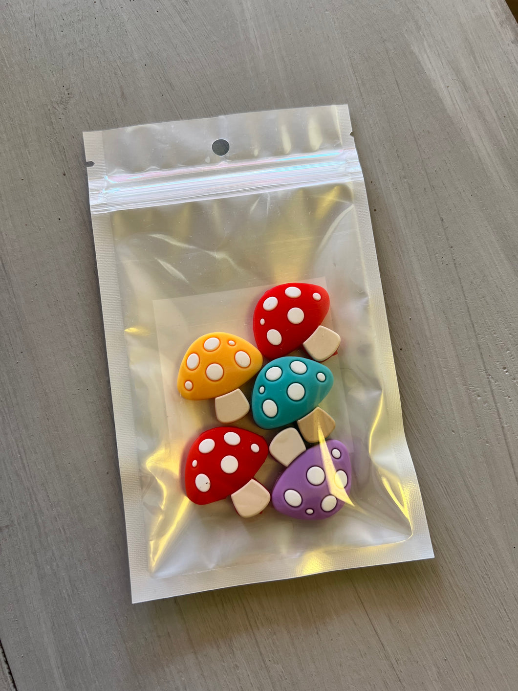 Point Protectors - Mushrooms by Yarn Tree