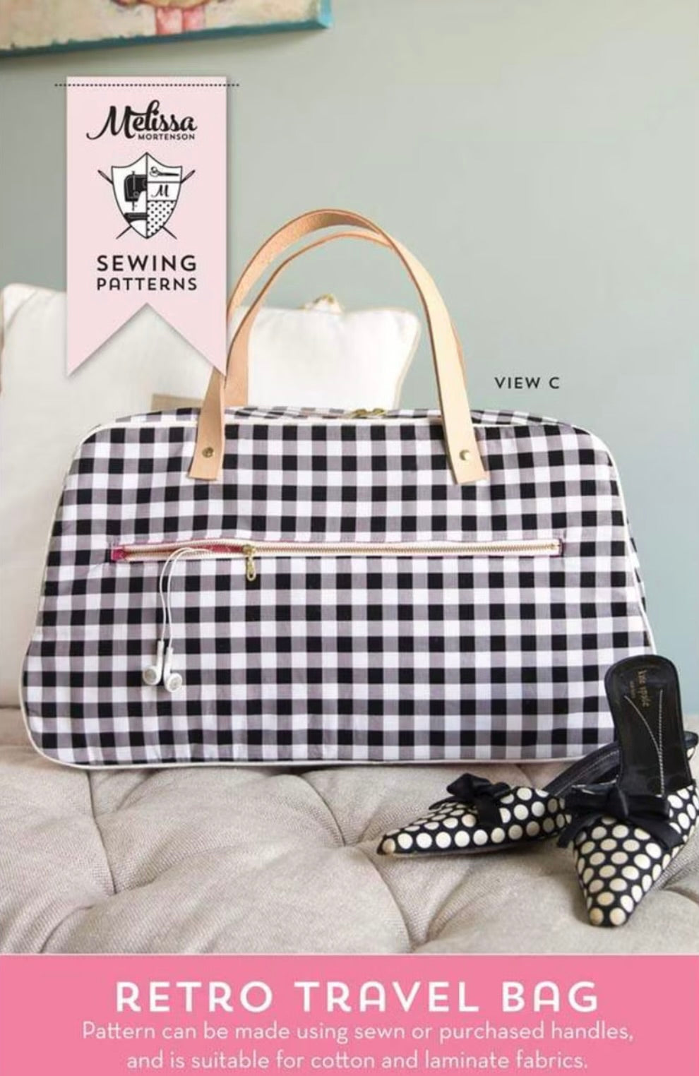 Retro Travel Bag Pattern by Melissa Mortenson