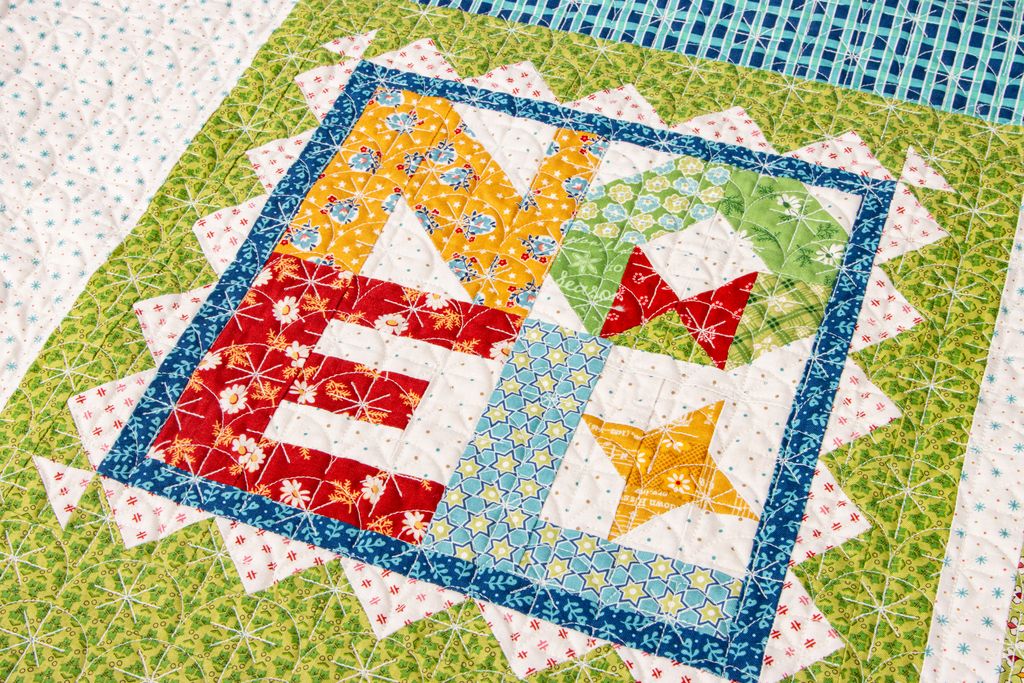 Home Town Holiday Quilt Seeds - No. 3 Noel Fabric Kit by Lori Holt