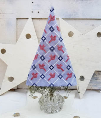 Birdie's Quilt Tree by Hello from Liz Mathews
