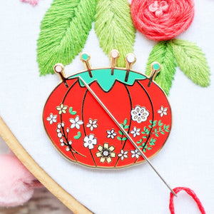 Needle Minder - Vintage Floral Pin Cushion by Flamingo Toes