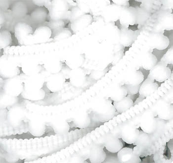 Mini Pom Poms - Snow by Dames of the Needle