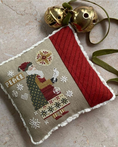 Wee Santa 2021 by Heart in Hand Needleart