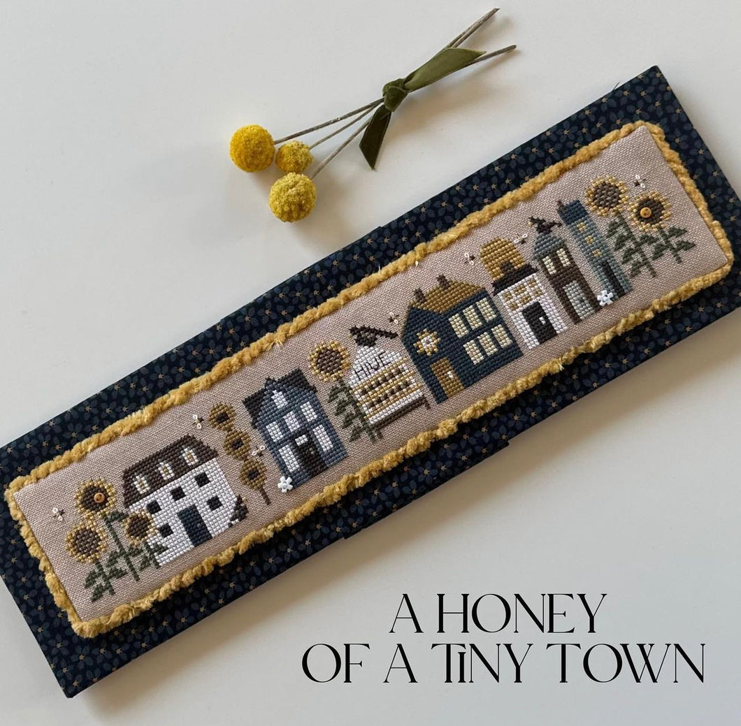 A Honey of a Tiny Town by Heart in Hand Needleart