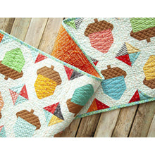 Load image into Gallery viewer, Acorn Love Table Runner Pattern by Lori Holt of Bee in My Bonnet
